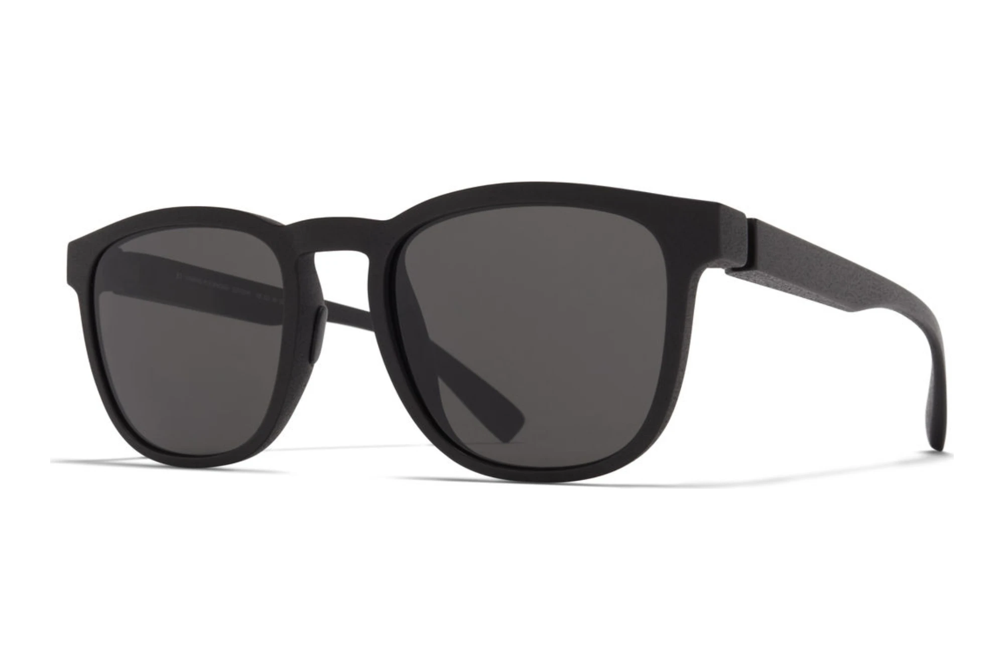 MYKITA LOVELL SUN 354 Darkgrey SolidMD1-Pitch Black MYKITA LOVELL SUN 354 Darkgrey SolidMD1-Pitch Black