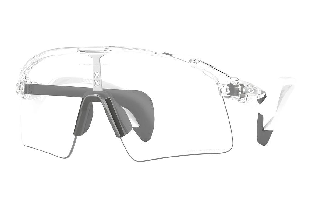 Oakley   OO9519 951906 Clear to Black Iridium PhotochromicClear