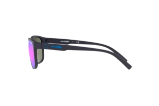 Vue latérale Arnette URCA (AN4257 - 261925)
