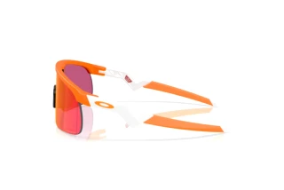 Seitenansicht Oakley RESISTOR (OJ9010 - 901042)