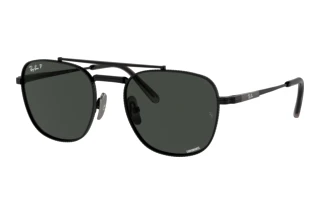 Vue de face Ray-Ban FRANK II TITANIUM (RB8258 - 3141K8)