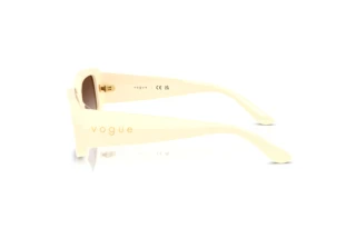 Vue latérale Vogue Eyewear VO5642SU (316713)